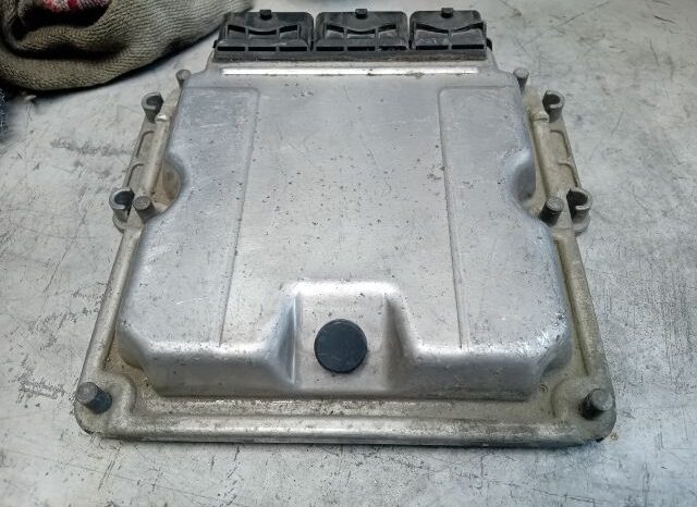 
								RENAULT Motorvezérlő full									