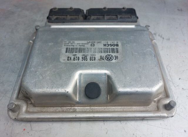 
								VW Motorvezérlő full									