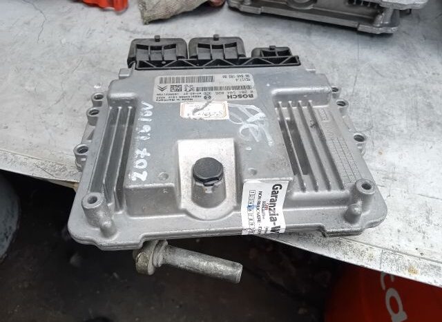 
								PEUGEOT Motorvezérlő full									