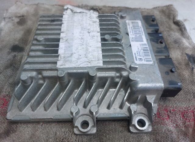 
								PEUGEOT Motorvezérlő full									