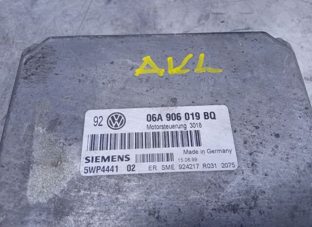 
								VW Motorvezérlő full									