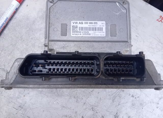 
								VW Motorvezérlő full									
