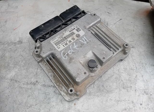 
								VW Motorvezérlő full									