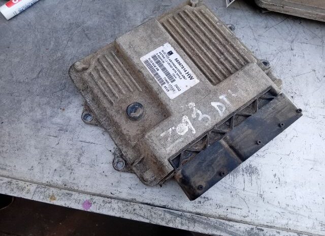 
								OPEL Motorvezérlő full									