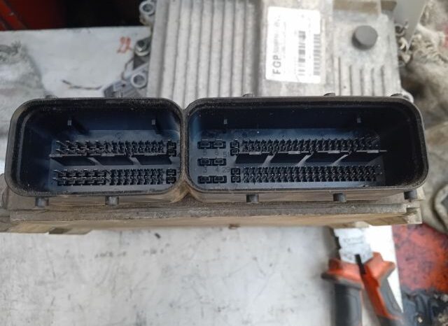 
								OPEL Motorvezérlő full									