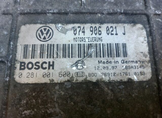 
								VW Motorvezérlő full									