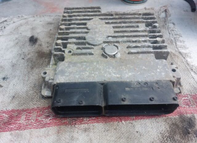 
								VW Motorvezérlő full									