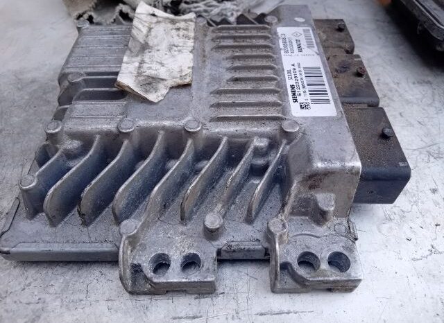 
								RENAULT Motorvezérlő full									