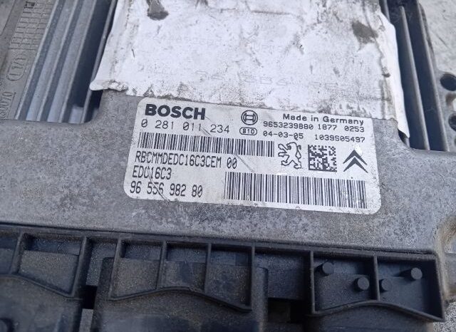 
								PEUGEOT Motorvezérlő full									