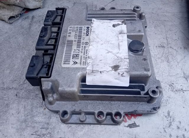 
								PEUGEOT Motorvezérlő full									