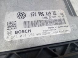 
										VW Motorvezérlő full									