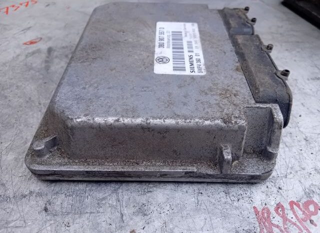 
								VW Motorvezérlő full									