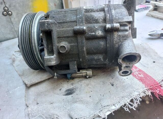 
								OPEL Klímakompresszor full									