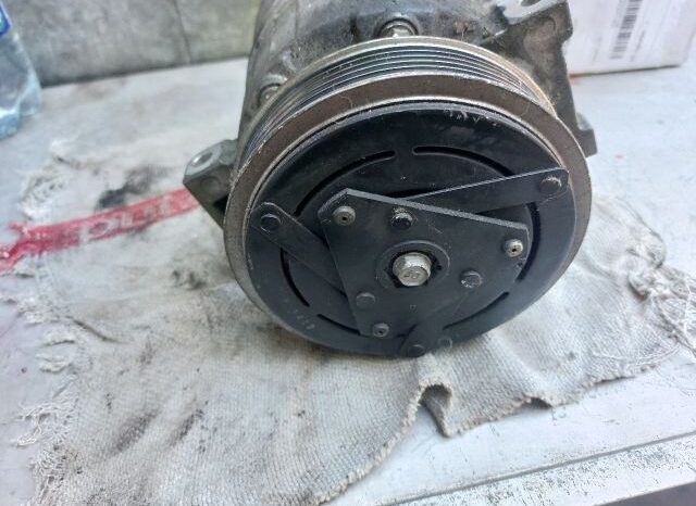 
								OPEL Klímakompresszor full									