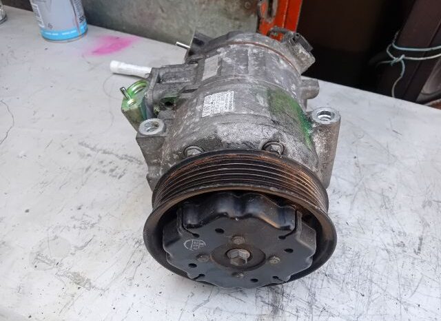 
								VW Klímakompresszor full									
