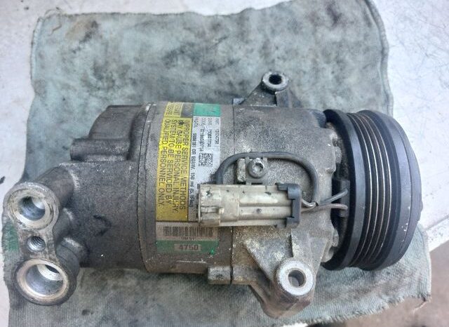 
								OPEL Klímakompresszor full									