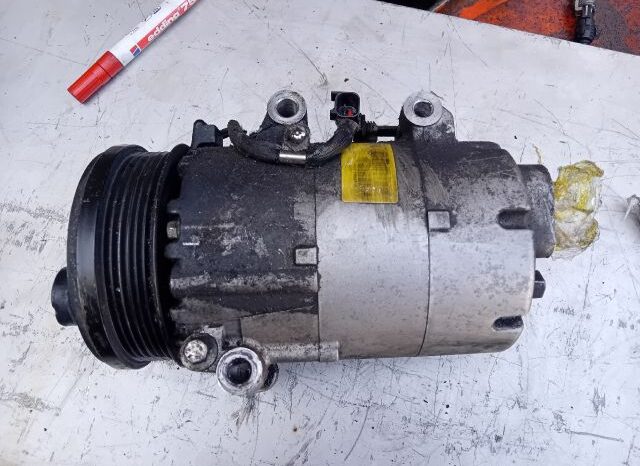 
								FORD Klímakompresszor full									