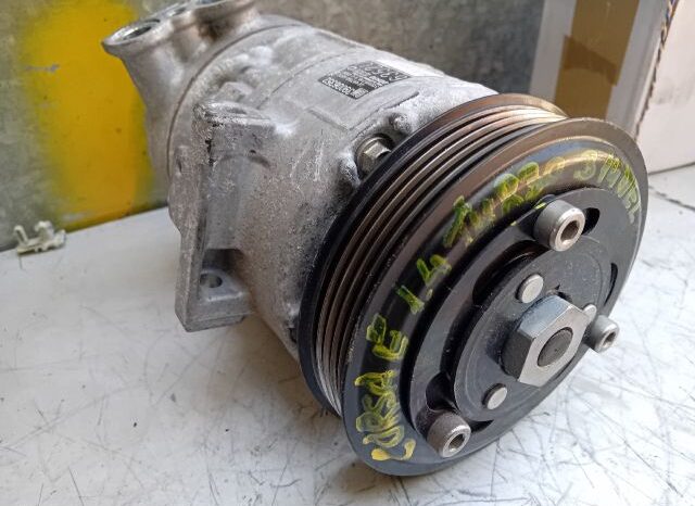 
								OPEL Klímakompresszor full									