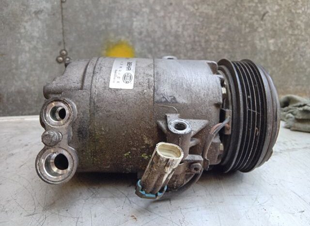 
								OPEL Klímakompresszor full									
