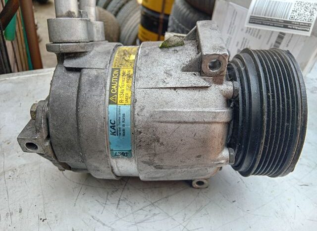 
								OPEL Klímakompresszor full									