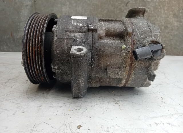 
								OPEL Klímakompresszor full									