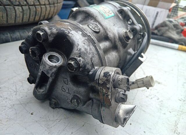 
								OPEL Klímakompresszor full									