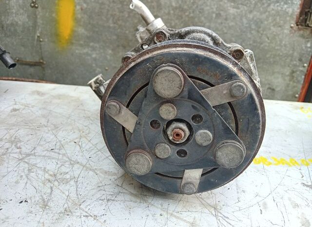 
								OPEL Klímakompresszor full									