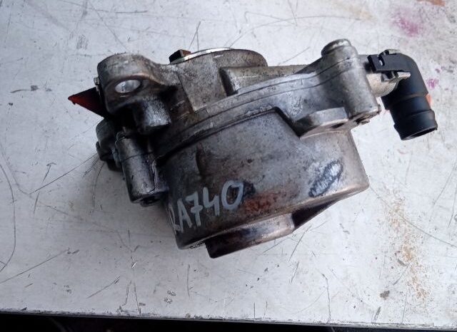 
								RENAULT Vákumpumpa full									