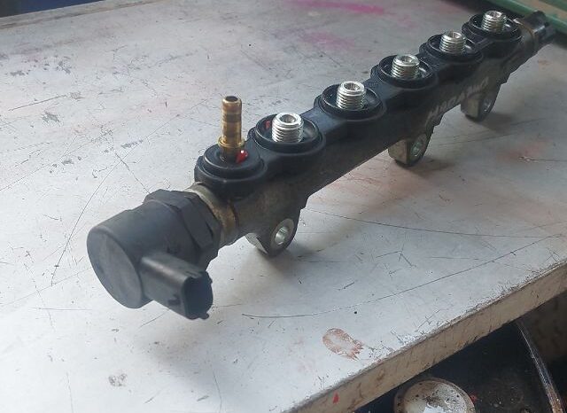 
								RENAULT Nyomócső full									