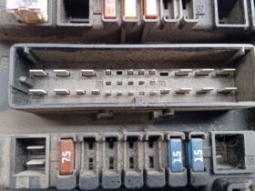 OPEL Biztosítéktábla Csomagtér
