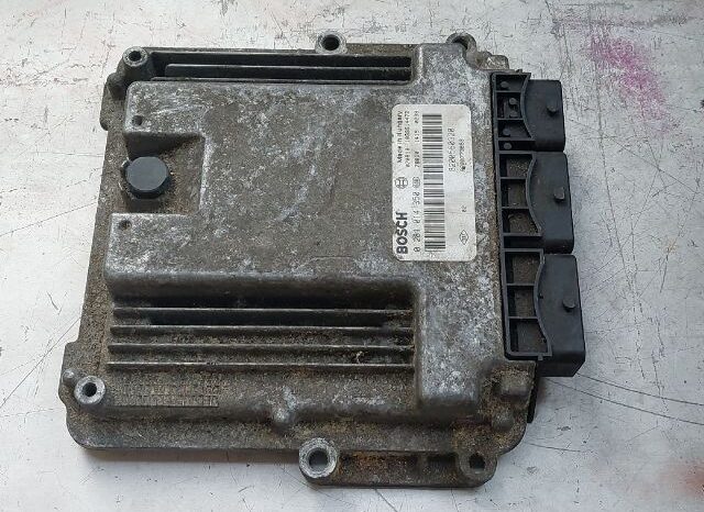 
								RENAULT Motorvezérlő full									