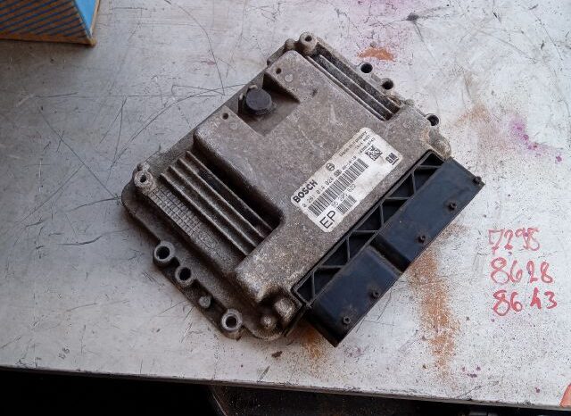 
								OPEL Motorvezérlő full									
