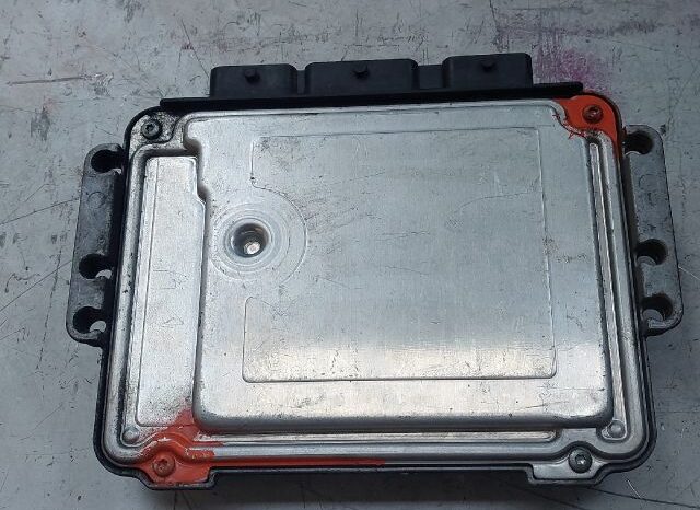 
								OPEL Motorvezérlő full									