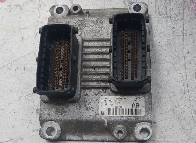 
								OPEL Motorvezérlő full									