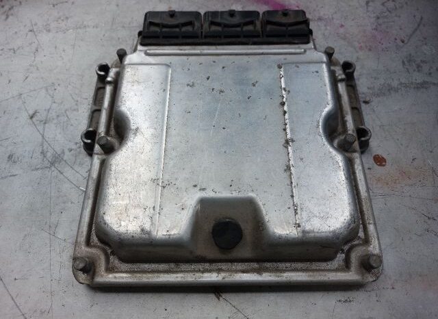 
								RENAULT Motorvezérlő full									