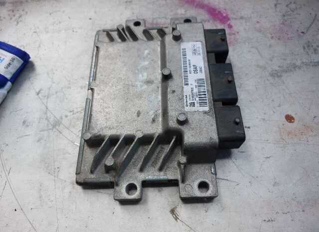 
								FORD Motorvezérlő full									