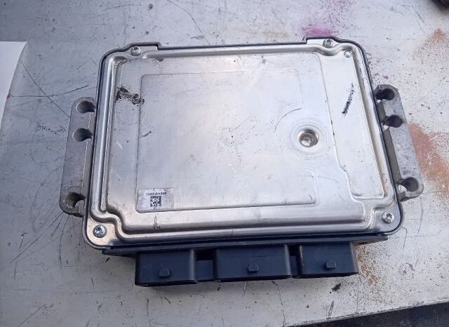 
								FORD Motorvezérlő full									