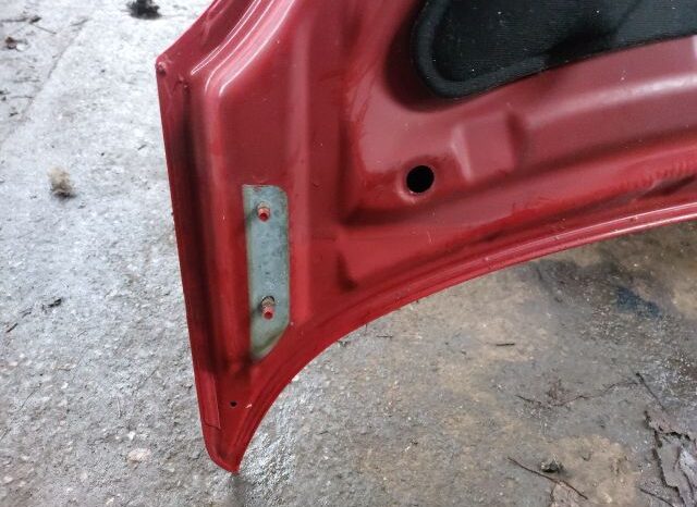 
								NISSAN Motorháztető full									