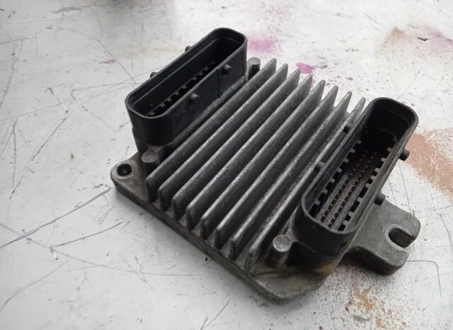 
								OPEL Motorvezérlő full									