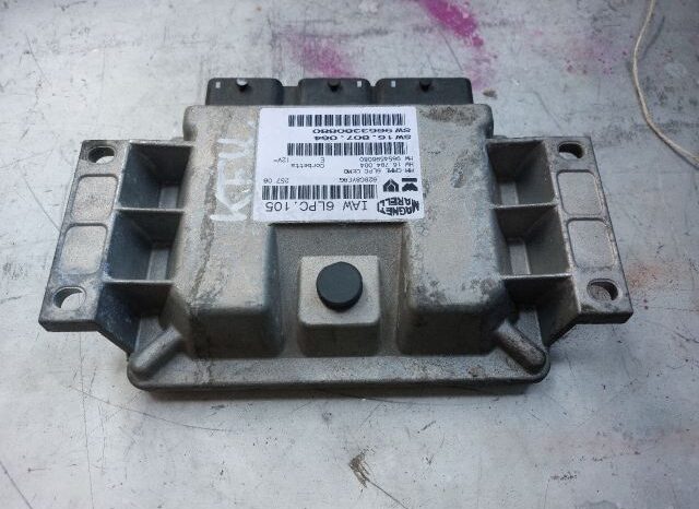 
								PEUGEOT Motorvezérlő full									