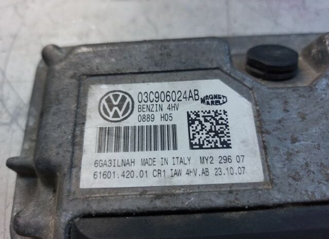 
								SKODA Motorvezérlő full									