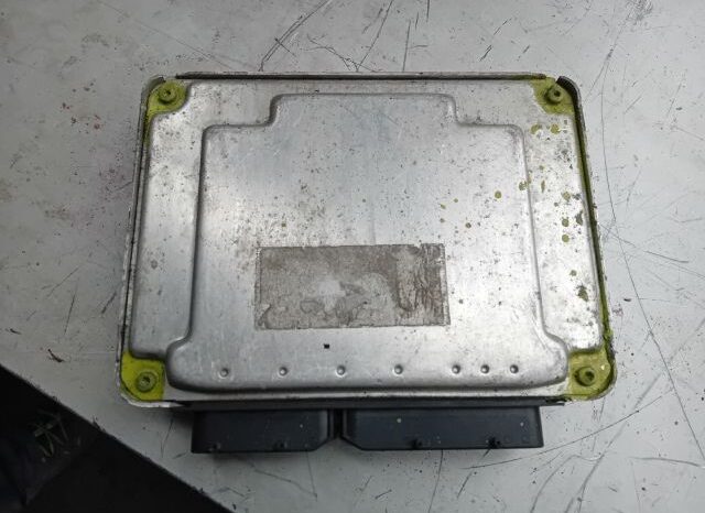 
								VW Motorvezérlő full									