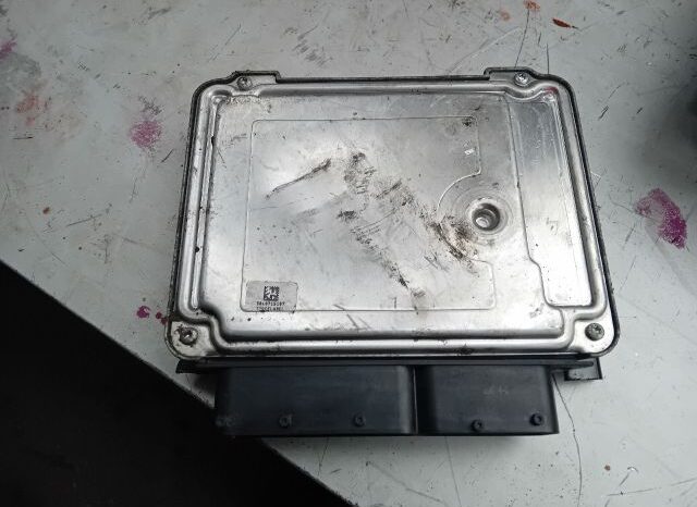 
								AUDI Motorvezérlő full									