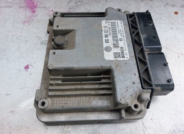 
								VW Motorvezérlő full									
