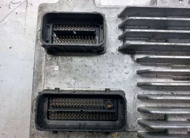 
								OPEL Motorvezérlő full									