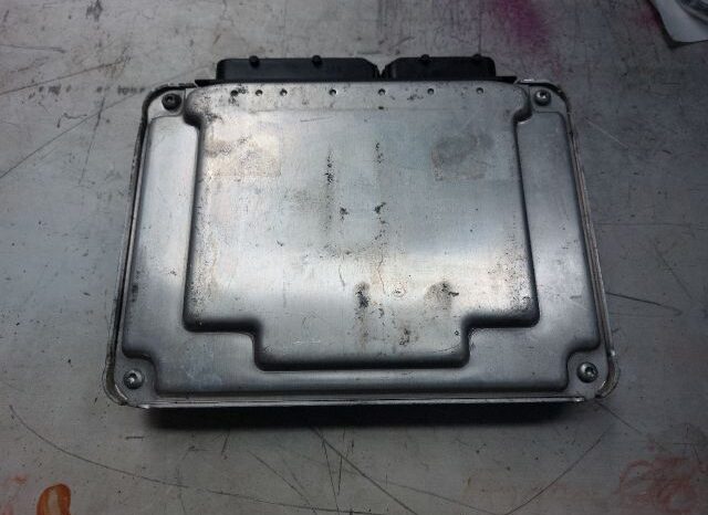 
								VW Motorvezérlő full									