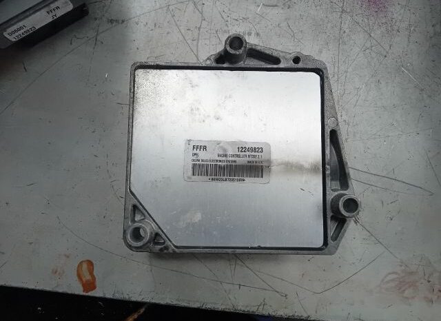 
								OPEL Motorvezérlő full									