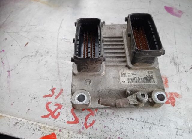 
								OPEL Motorvezérlő full									