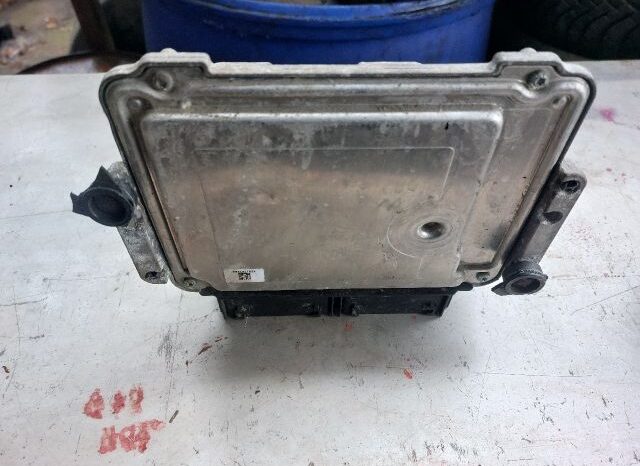 
								FORD Motorvezérlő full									