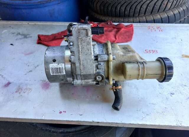 
								DACIA Kormányszervó Motor (Elektromos) full									
